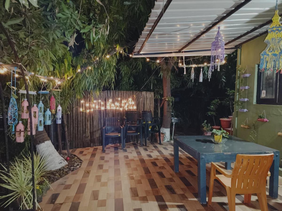 Lotus Riya Home Stay Hampi Eksteriør bilde